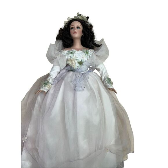 San Francisco Company Porcelain Angel Doll - Picture 2 of 8